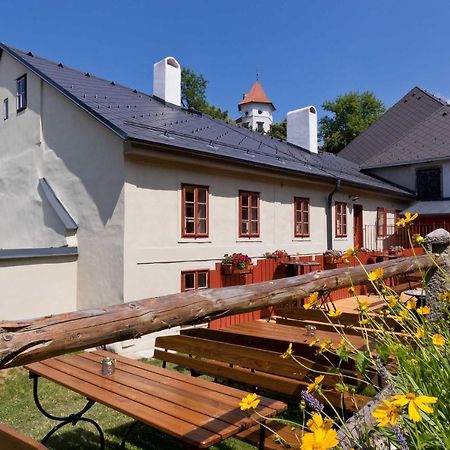 Mestansky Dum - Kulturni Pamatka Mlynska 119 Jindrichuv Hradec Exterior photo